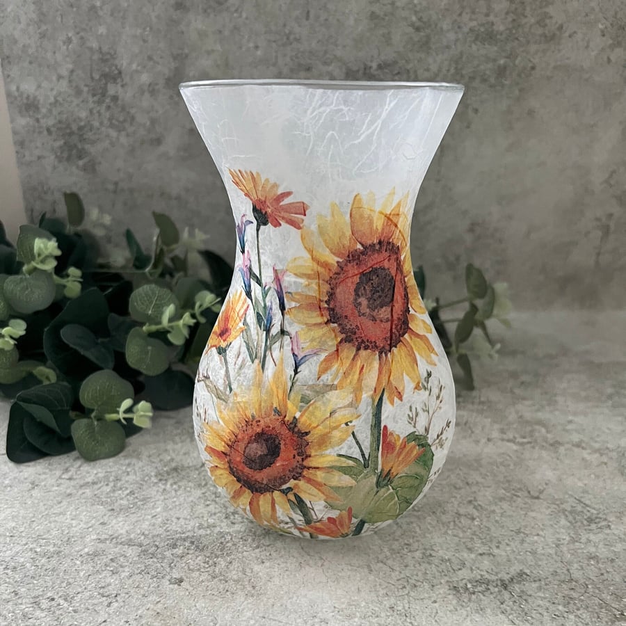 Decoupage Sunflower Glass Vase: Floral Home Decor, Upcycled