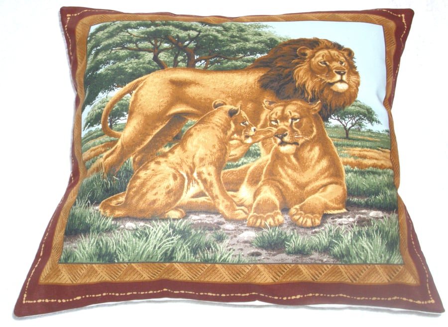 On Safari Family of lions cushion