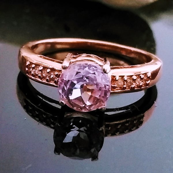 7mm Kunzite Solitaire Rosegold Ring Size P-Q or Size 8