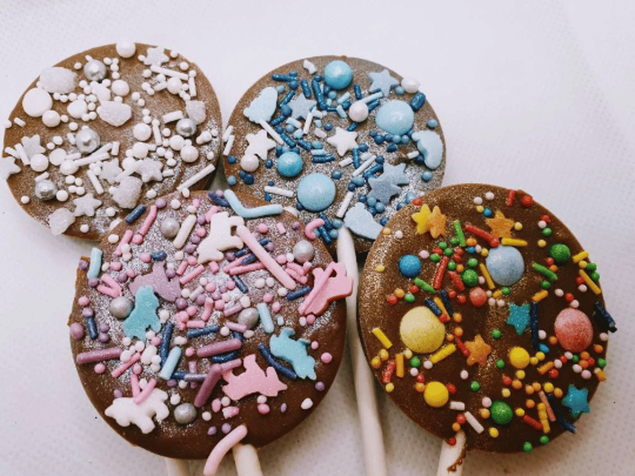 20 x Chunky Handmade Personalised Chocolate Lollipop Favours 