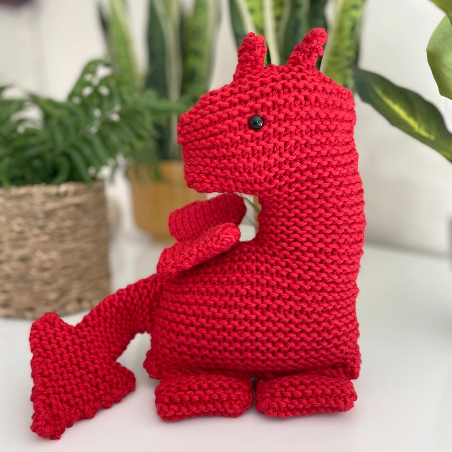 Welsh Dragon Knitting Pattern 