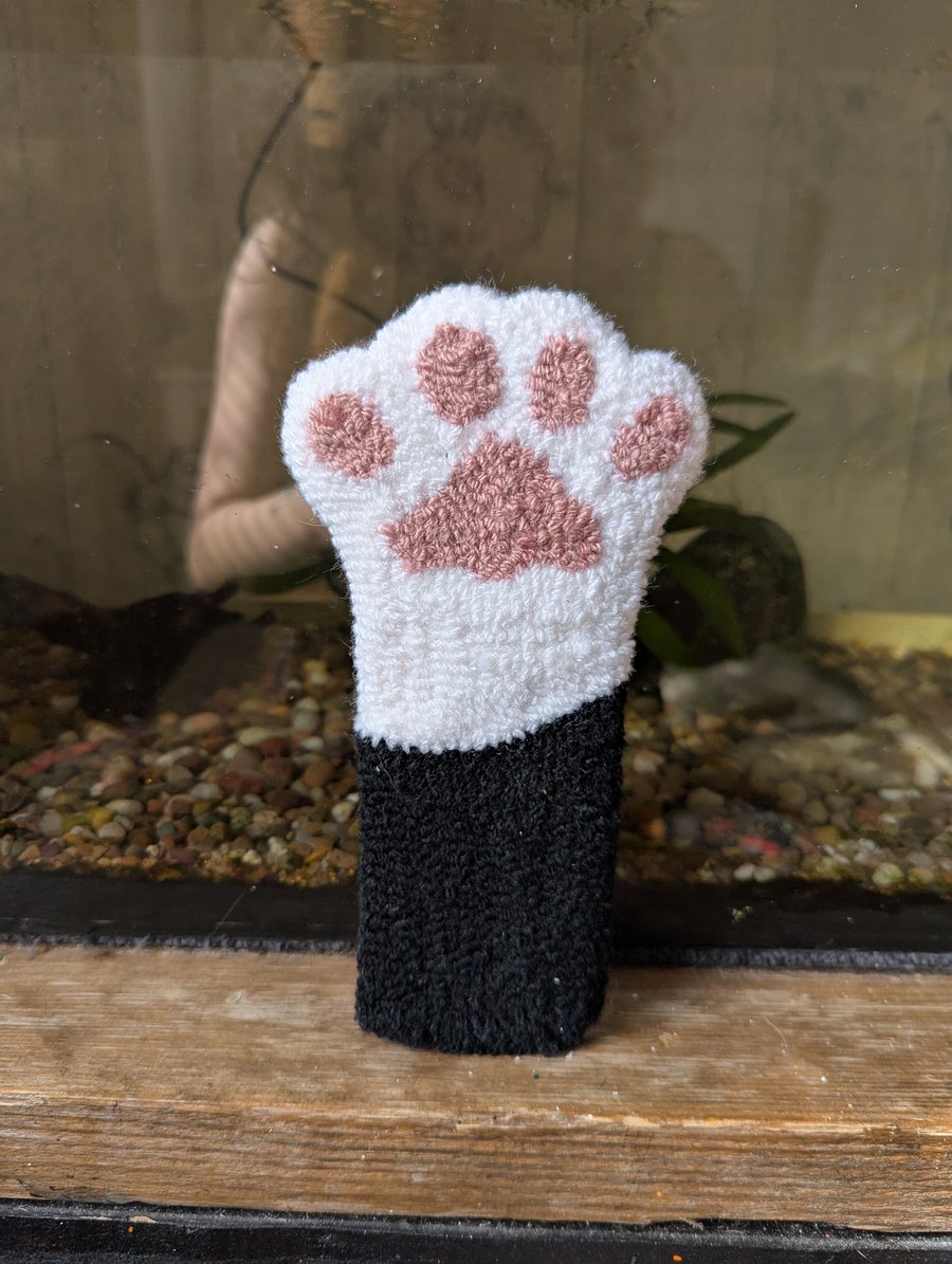 Cat Paw Punch Needle Decoration