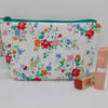 Make up bag in floral fabric