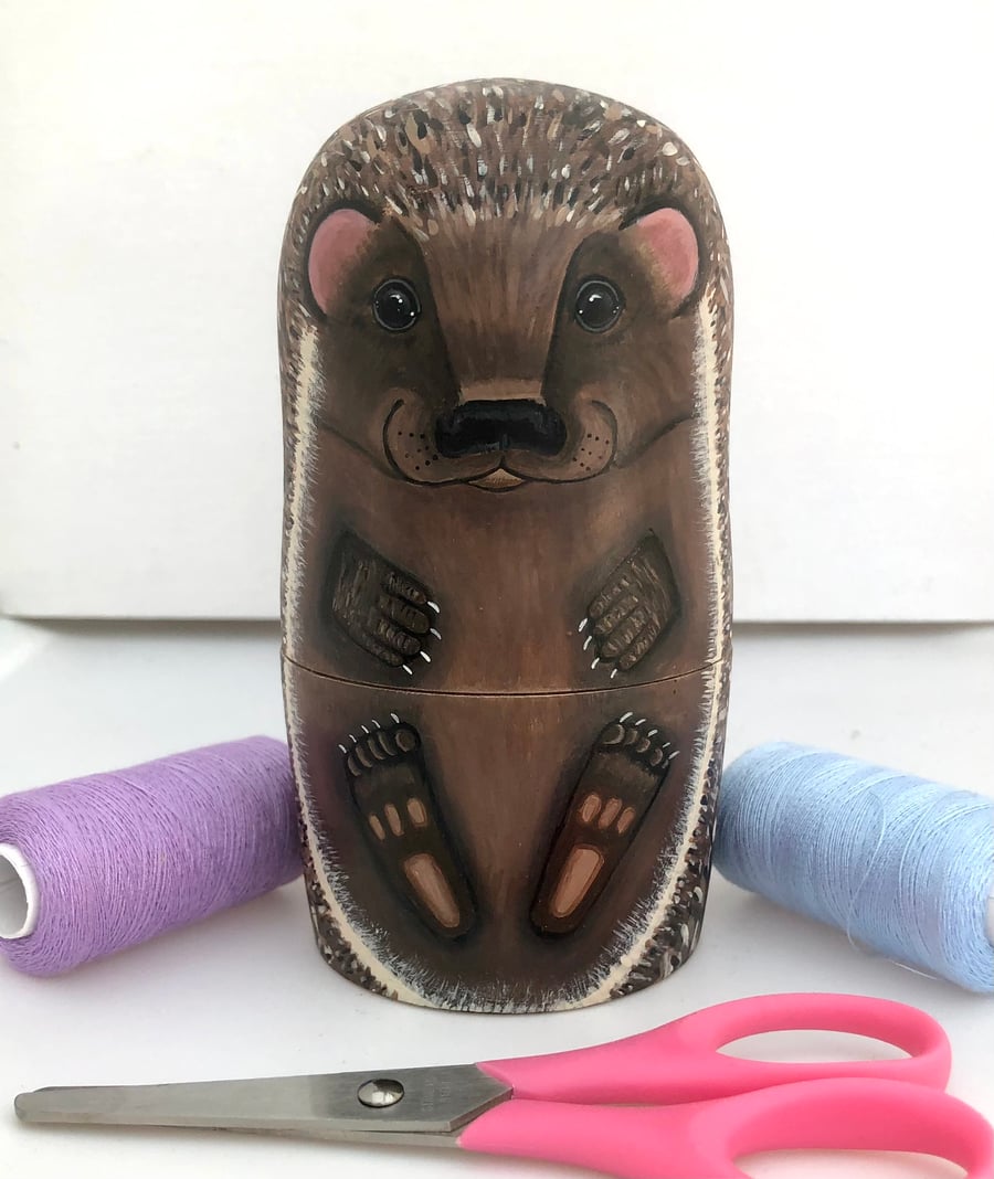 Hedgehog pin cushion 