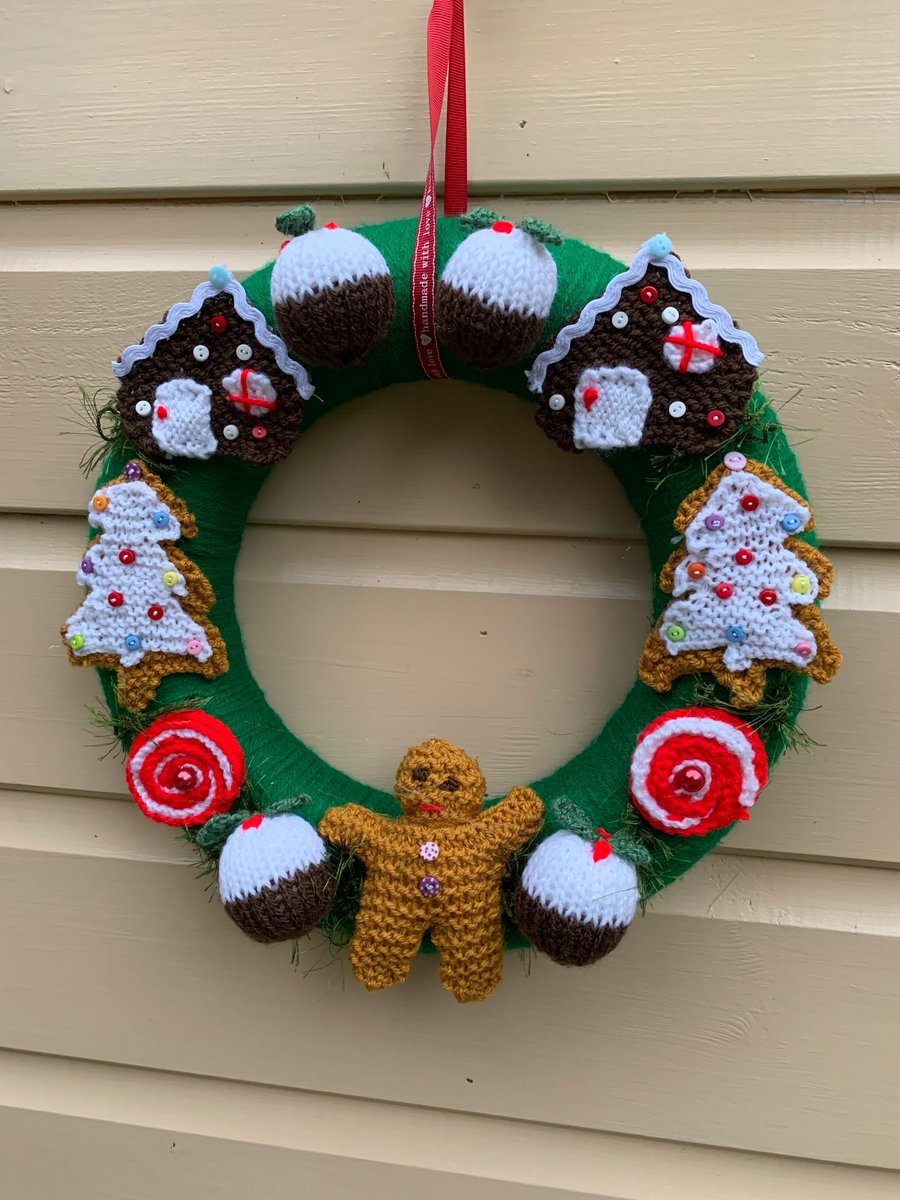 Knitted Christmas wreath with gingerbread decorations, 11 inch wreath 