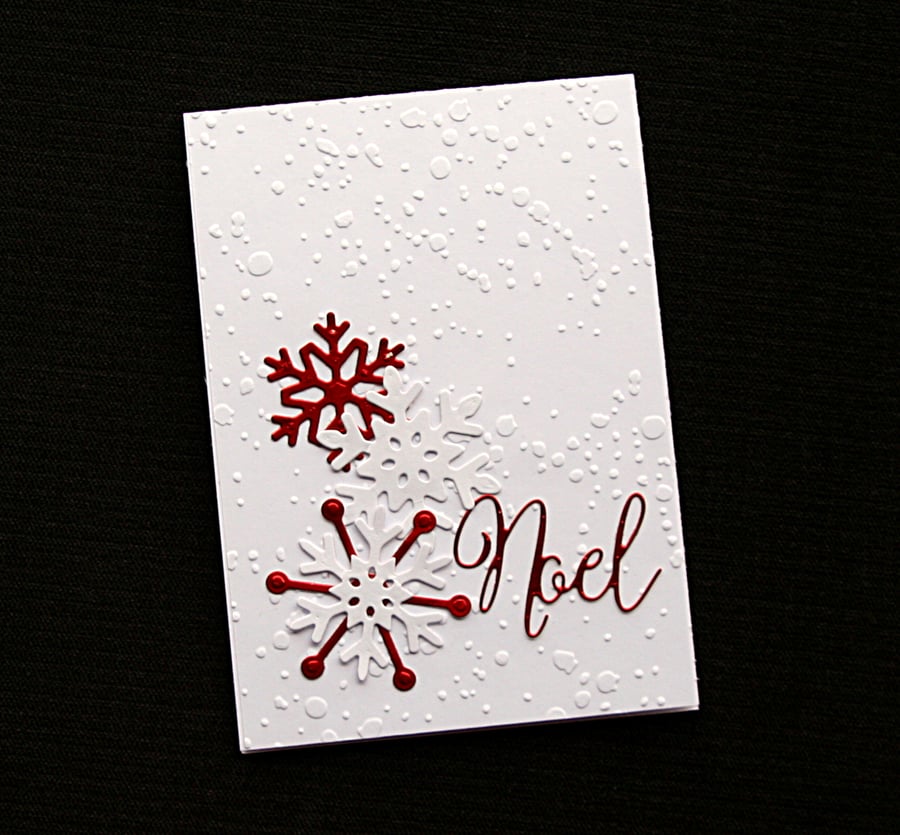 Snowy Noel - Handcrafted Christmas Card - dr20-0034