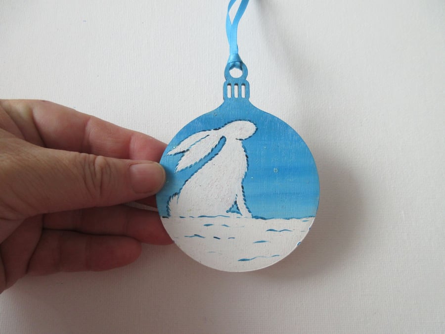 Christmas Tree Hanging Decoration Bauble Snow Scene Bunny Rabbit
