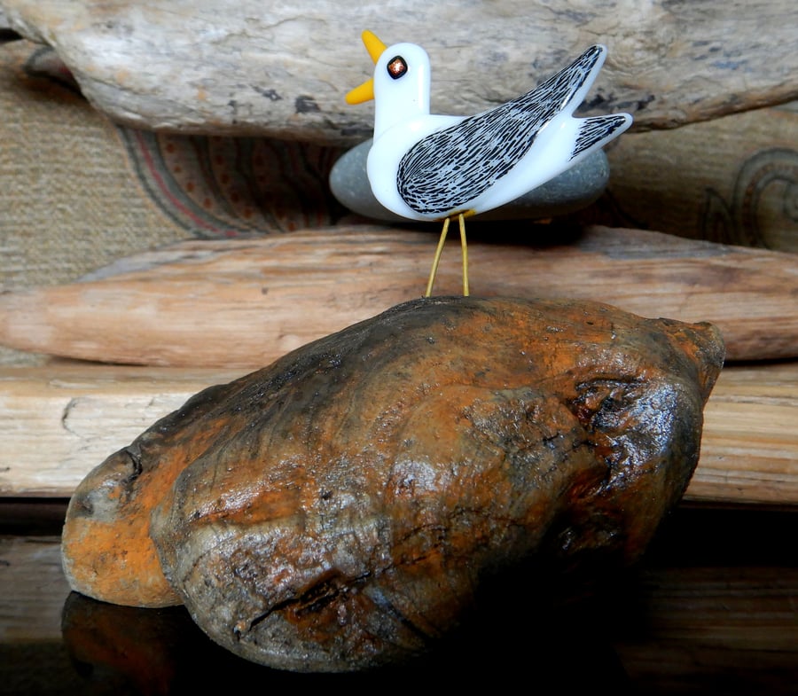 Handmade Fused Glass 'Seagull on Driftwood' ornament.