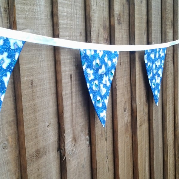 Polar Bear and Penguin Christmas Bunting