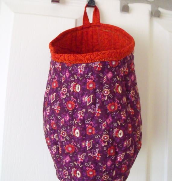 quilted door handle storage bag, storage pod, purple and red