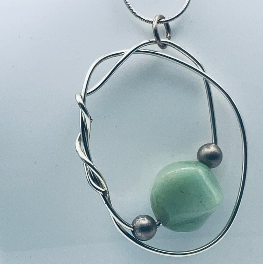 Bargain green aventurine gemstone minimalist wired pendant