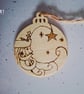 Pyrographed festive hanging bauble-shaped discs - Image 2