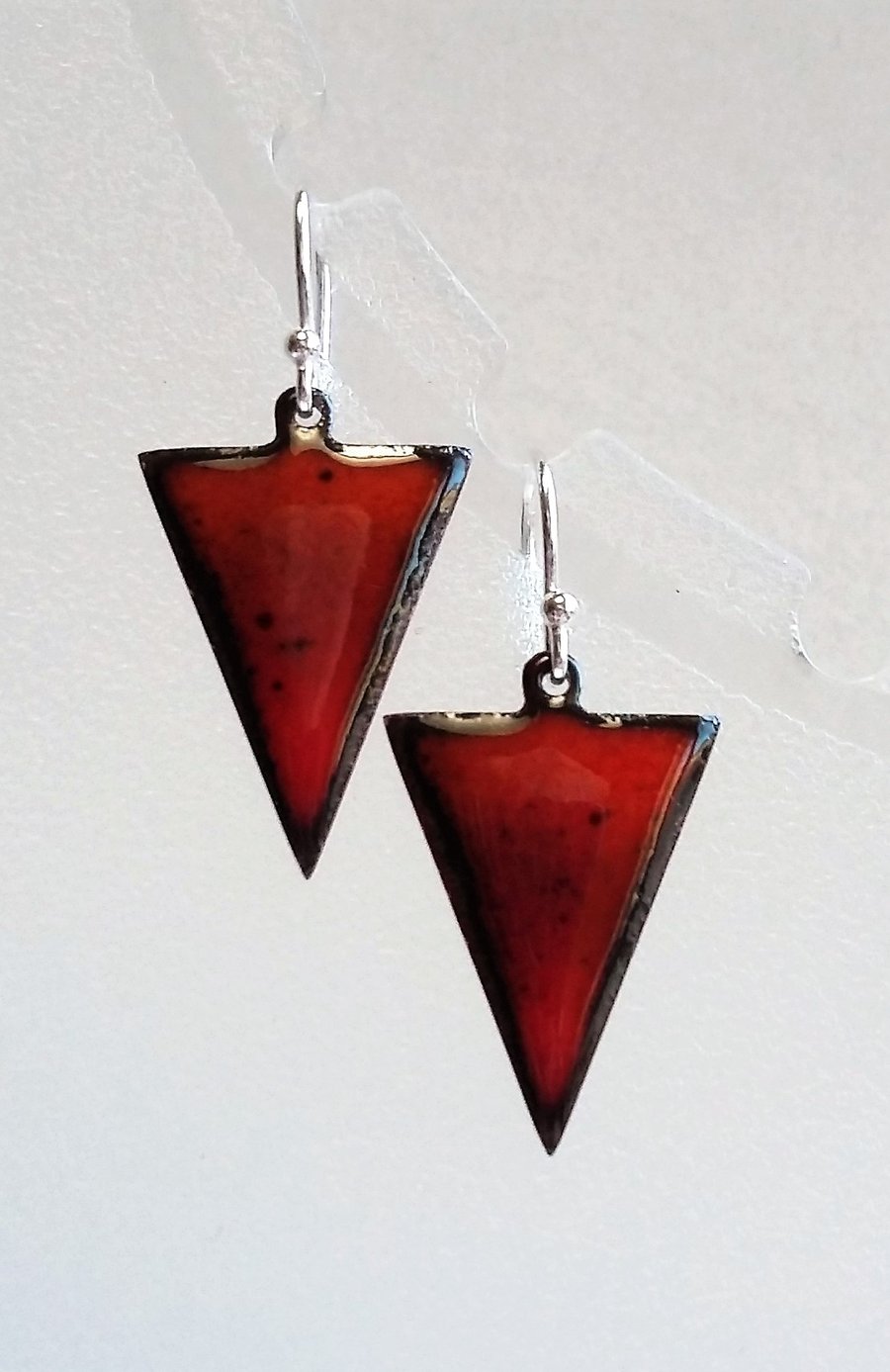 Triangle earrings in red and orange enamel on copper 138