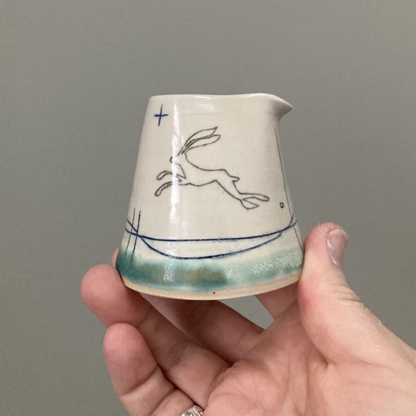 Ceramic handmade pourer jug - Hare mustard moon