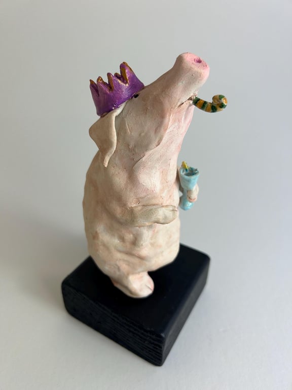 Unique and quirky Hand built ceramic party pig. One of a kind.