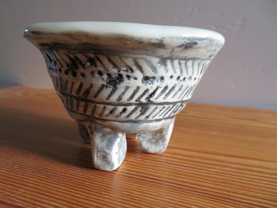 Tribal Pot Pourri Bowl