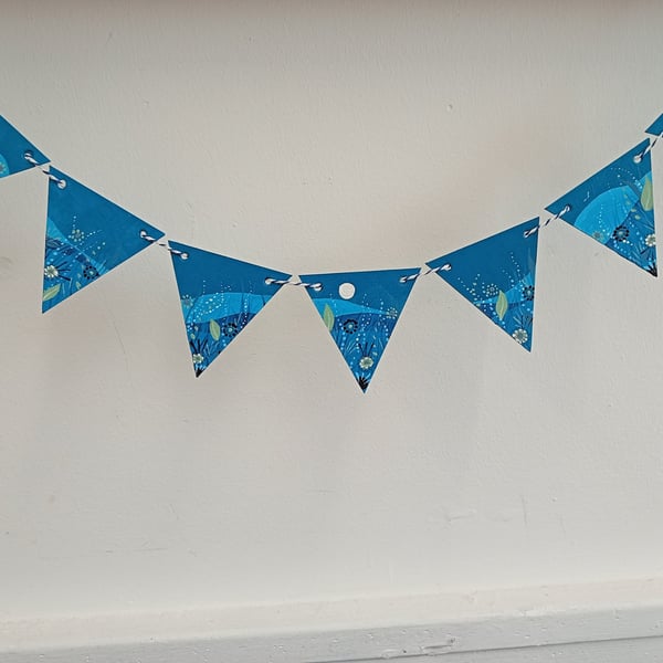Turquoise Meadow and Moon Bunting