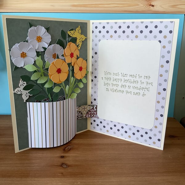 Pop up Vase of Flowers Card