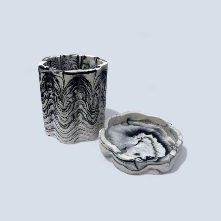 White Marbled Tall Plant Pot or Storage Pot With a Lid or Tray