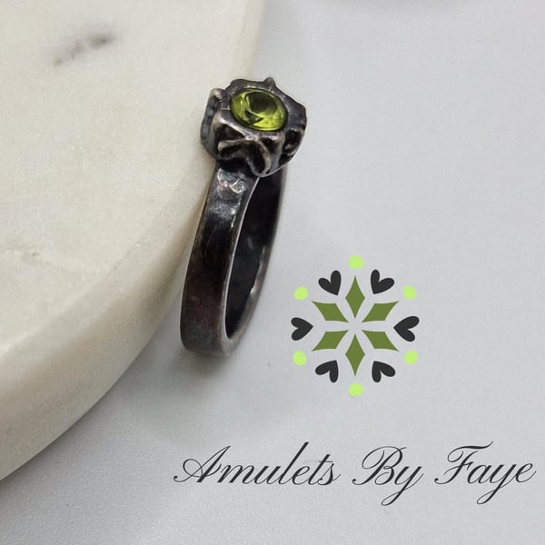 Sterling Silver Ring, Dragonfly, Leaves & Flower with A Peridot Gemstone Size I.