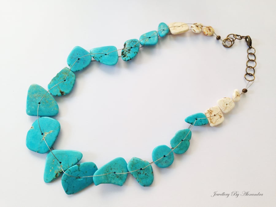 Magnesite Neacklace-Turquoise Blue and White