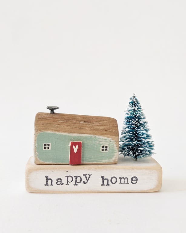 Little Wooden Handmade House in a Bag with Christmas Tree 'Happy Home' 