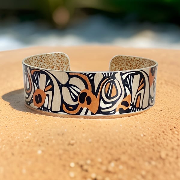 Tan jewellery bangle, abstract cuff bracelet. Can be personalised (829A)