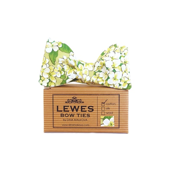 Green floral wedding bow tie