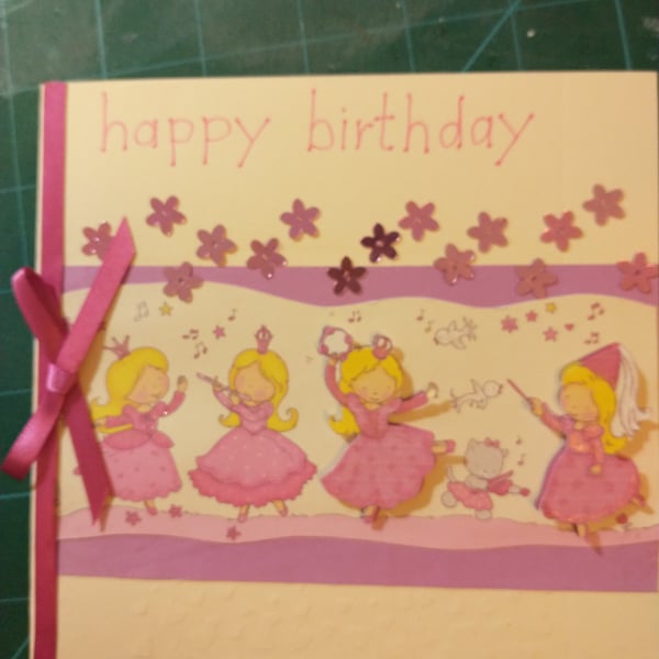 Dancing princesses decoupage birthday card (2)