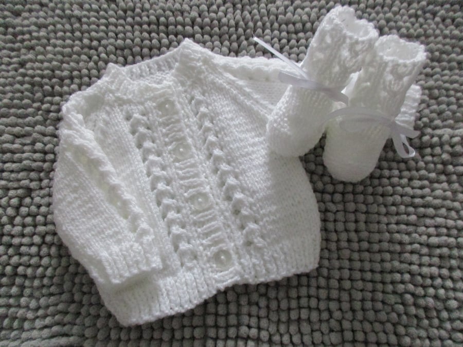 12" Patterned Baby Girls Round Neck Cardigan & Bootees (White)