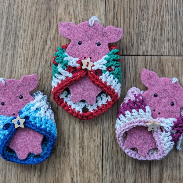 Pig in blanket hanging decoration, humorous, funny, secret Santa, small gift