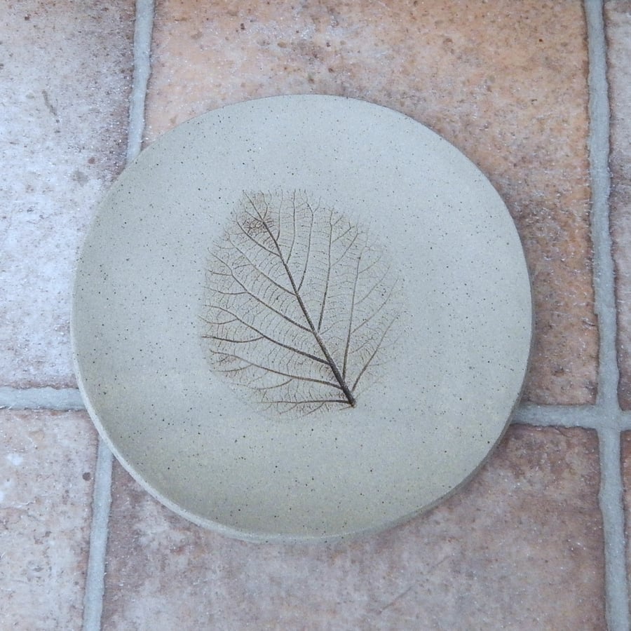 Handmade plate impressed with kiwileaf decoration stoneware dish pottery ceramic