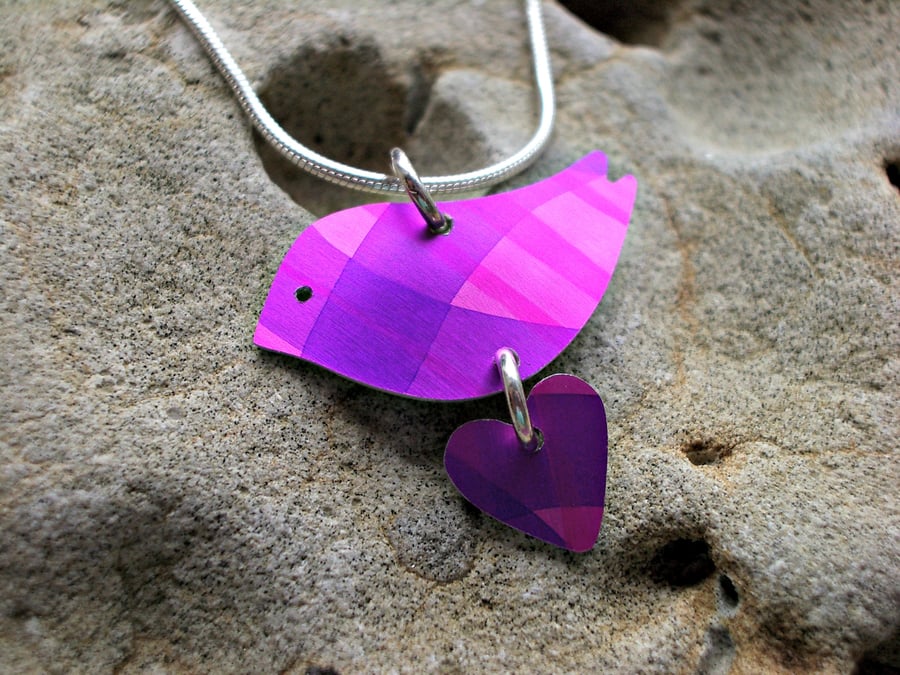Sale!! Bird pendant necklace in purple with heart