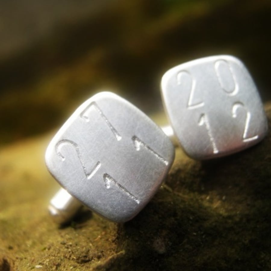 Personalised silver - Hip To Be Square (Cuff Links)