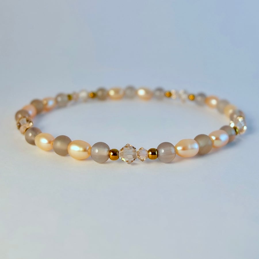 CRYSTAL BEAD BRACELET 4 MM SPARKLED PALE OCEAN GREEN CRYSTAL BEAD BRACELET 4 MM SPARKLED PALE OCEAN GREEN