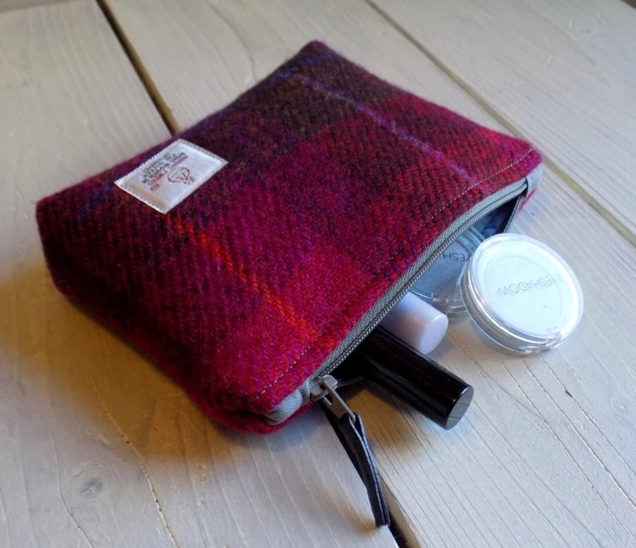 Harris Tweed make-up bag. Small size in cerise, purple and brown tartan
