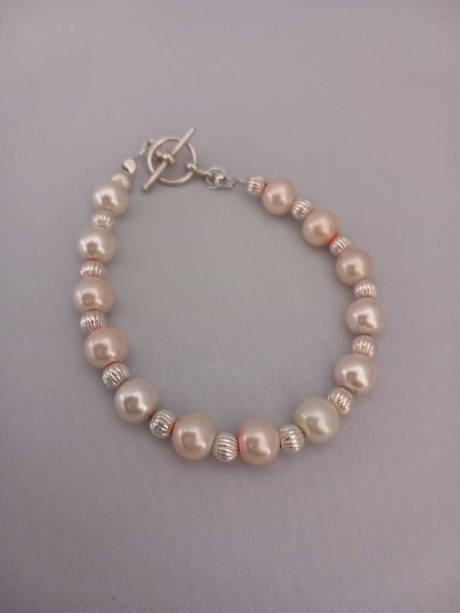 Sterling silver cream pearl bracelet for mothers day gift wedding 