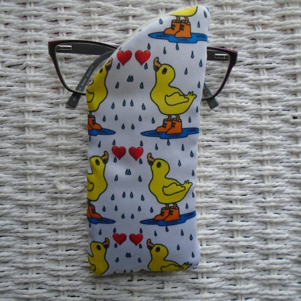 Ducks Glasses Case Cute Design.