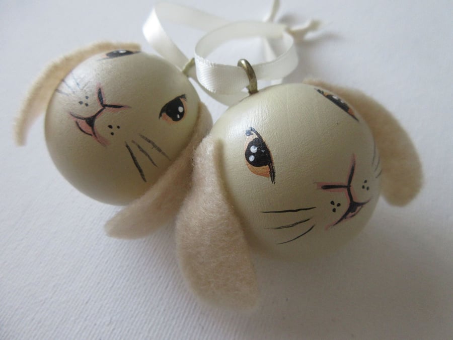 2x Bunny Rabbit Hanging Decoration Christmas Tree Easter Bauble Cream