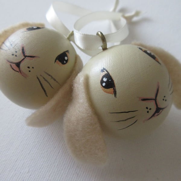 2x Bunny Rabbit Hanging Decoration Christmas Tree Easter Bauble Cream