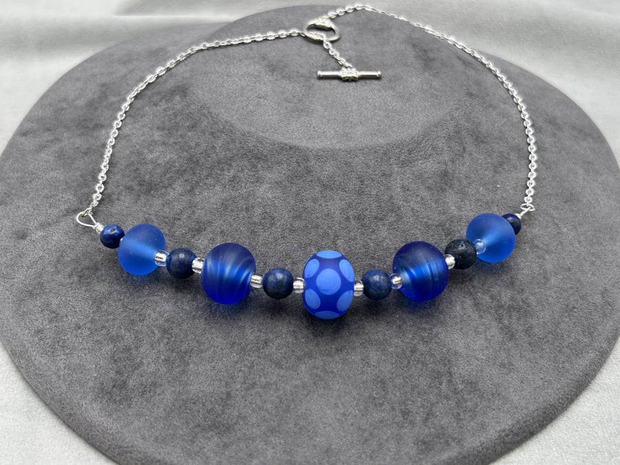 blue spotty and swirled seaglass effect lampwork beaded necklace