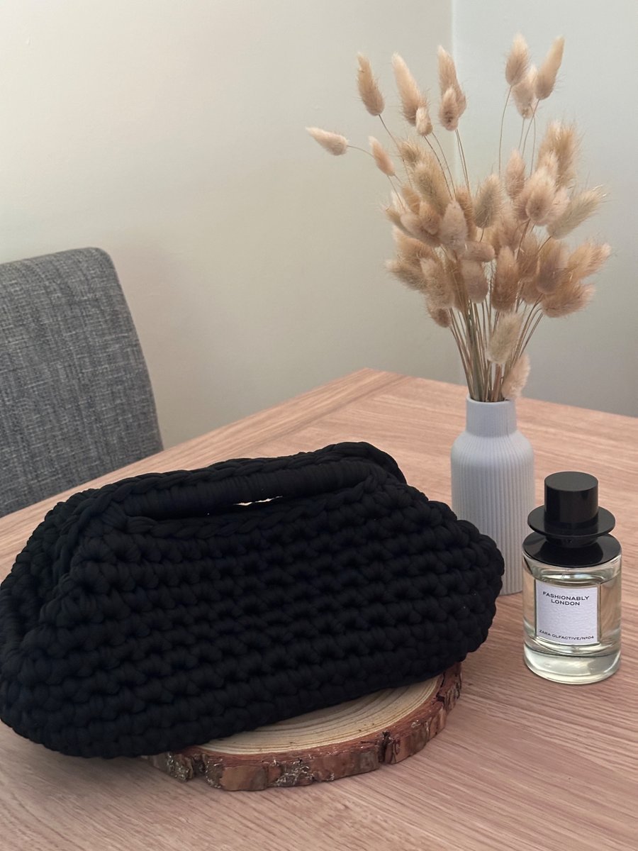 Handmade crochet Clutch in Black