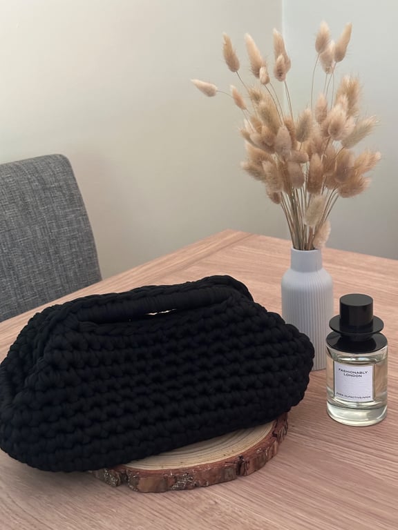 Handmade crochet Clutch in Black