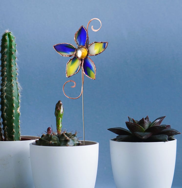 Stained Glass Plant Pot Ornament on Copper stake.  Housewarming Gifts