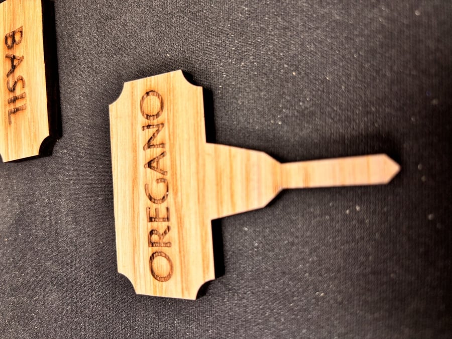 Personalised Wooden Herb Garden Markers – Handcrafted Laser Cut Signs for Plante