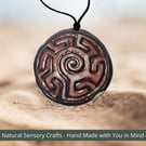 Multisensory finger labyrinth jewellery, Essential oil diffuser necklace red8