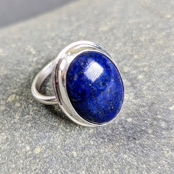 Sterling Sliver and Lapis Lazuli Ring