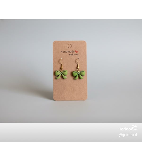 Pretty Bow Earrings