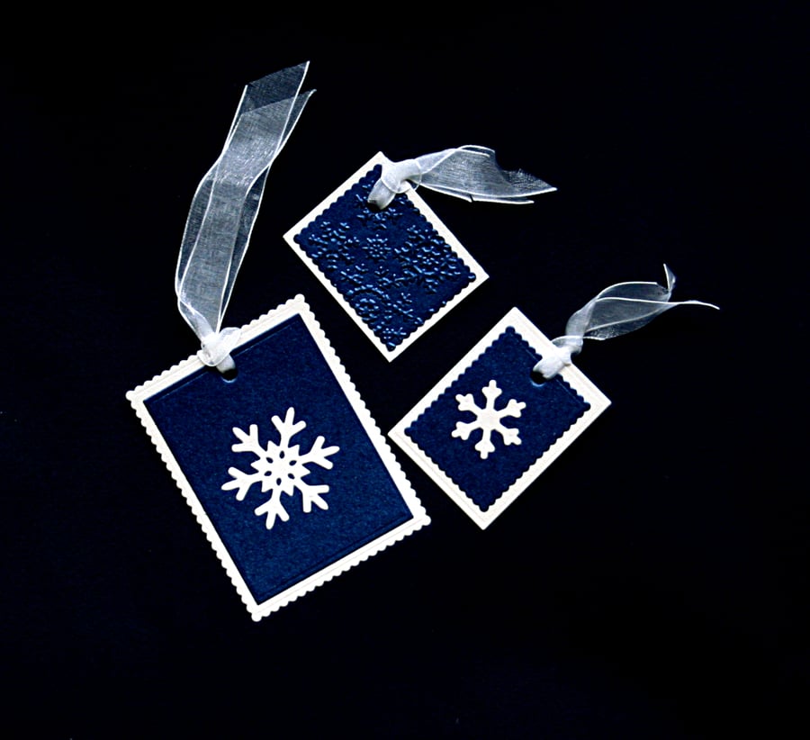 Luxury Blue & Cream Pearlised Tags - Handcrafted Christmas Tags - dr16-0086