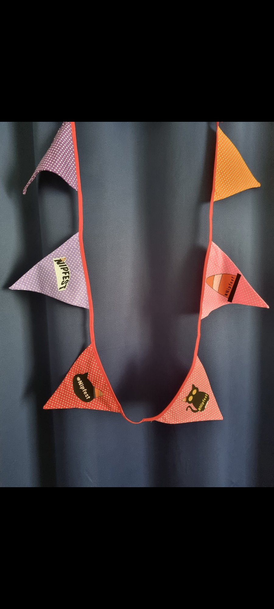 Nipfest Bunting length